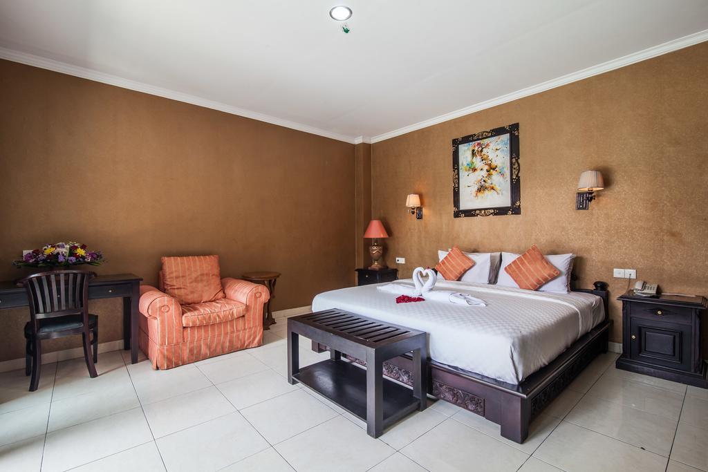 Puri Yuma Hotel Denpasar Extérieur photo