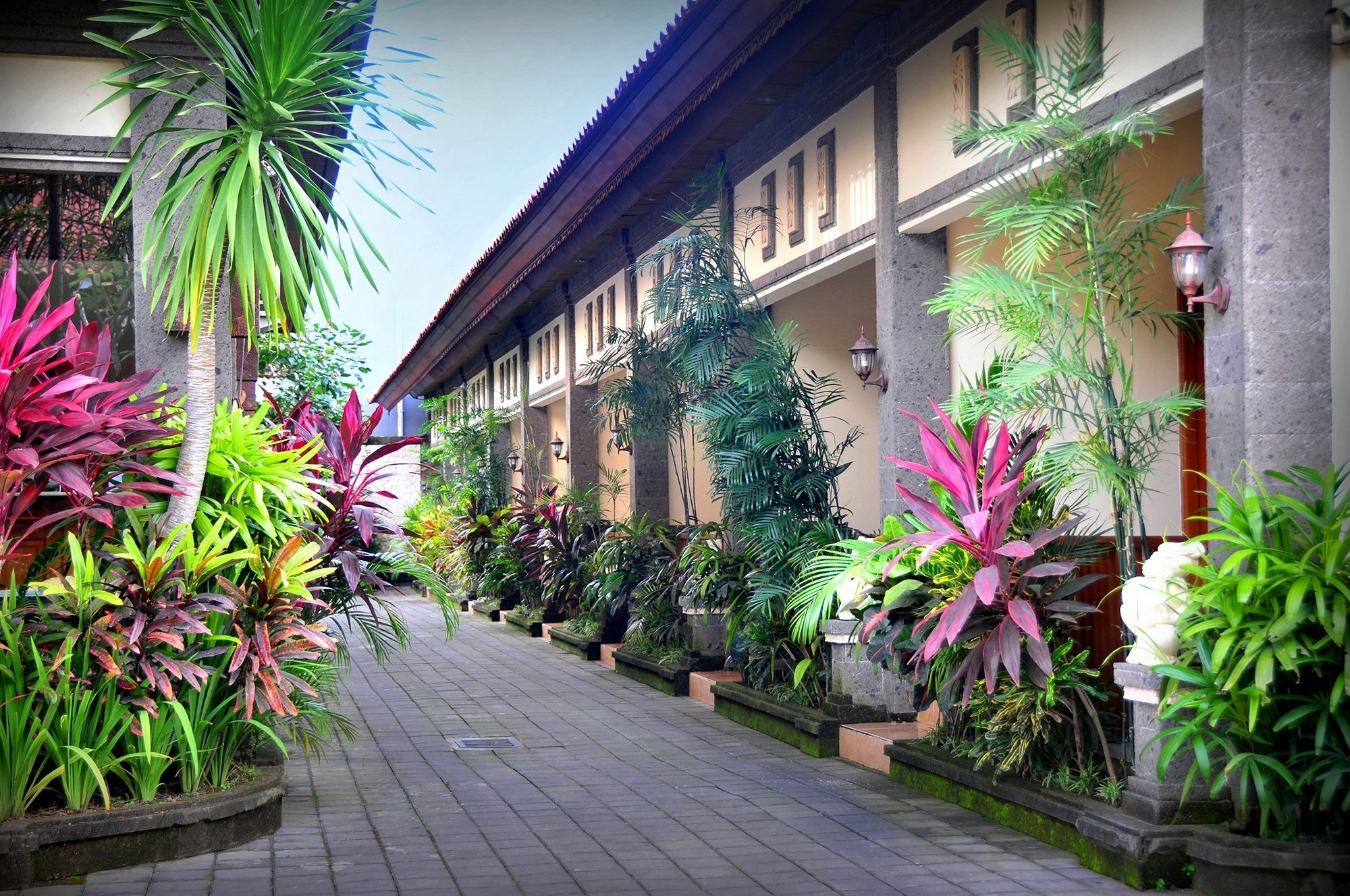 Puri Yuma Hotel Denpasar Extérieur photo